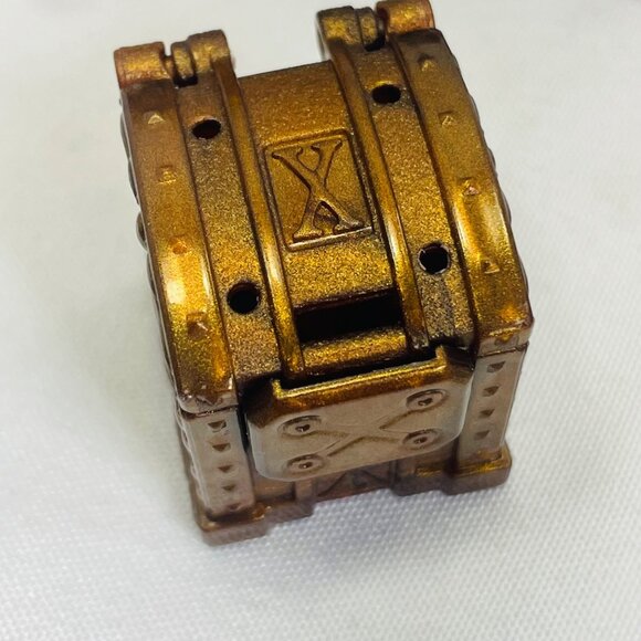 3 Treasure x Pirate Toys Missing limbs collectable - Picture 5 of 11